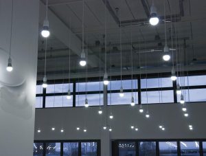 Cách trang trí đèn led bulb